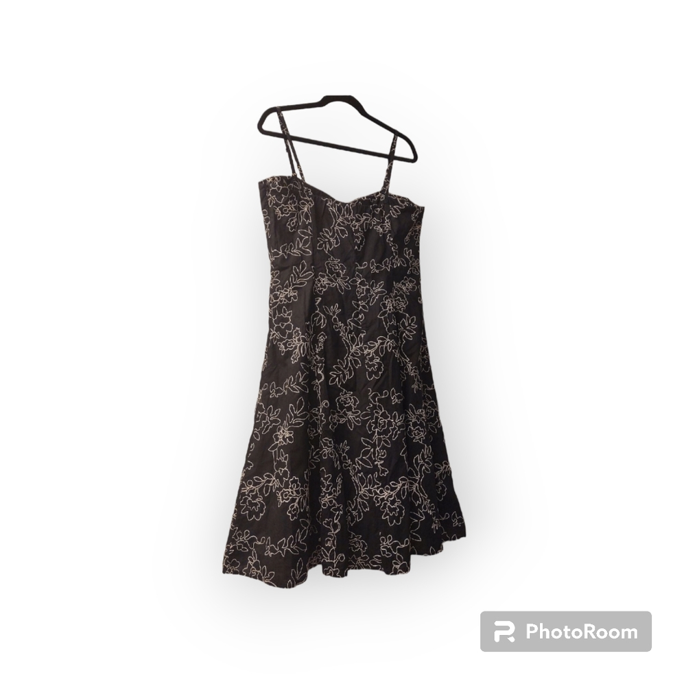 White House Black Market dress size 12-14